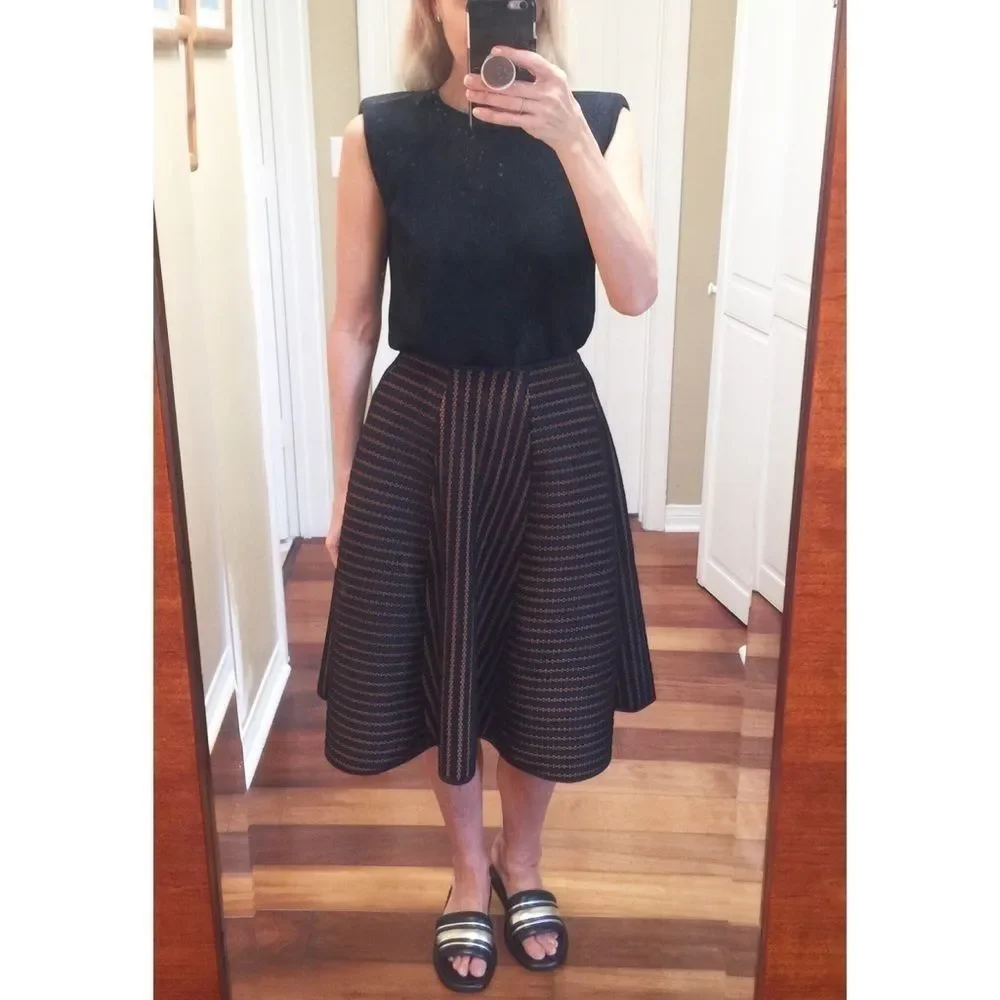 H&M Black Circle Midi Skirt - Picture 3 of 10